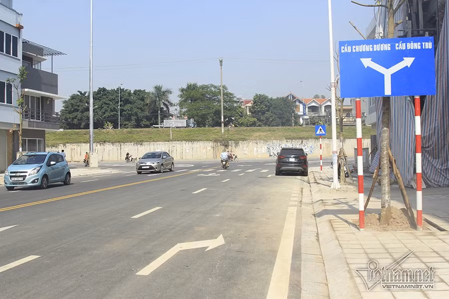 đường trăm tỷ,Hà Nội
