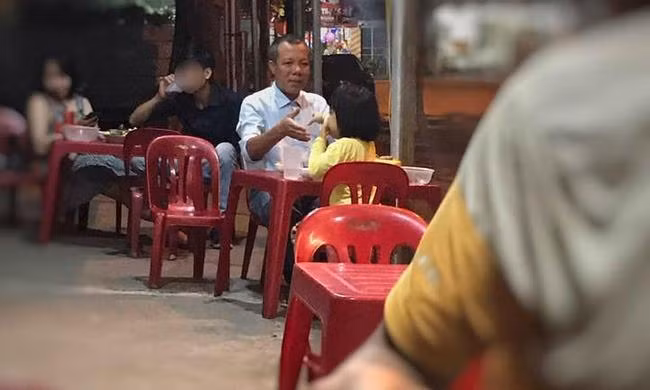 Rơi nước mắt câu chuyện của bố cùng con gái rượu 4 tuổi