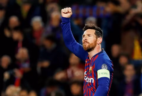 Còn Messi ghi 2 bàn và kiến tạo 2 trong trận thắng đậm Lyon