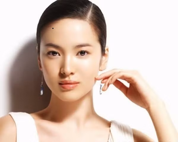 4 tướng tai phụ nữ sinh ra có số Phượng Hoàng: Cả cuộc đời sung sướng an nhàn, tiền bạc tình duyên đỏ thắm-2