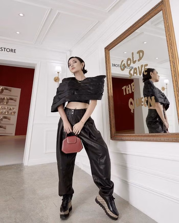 thieu tu tin ve mat tham my, day la 5 fashion icon viet ban nhat dinh phai theo doi! - 14