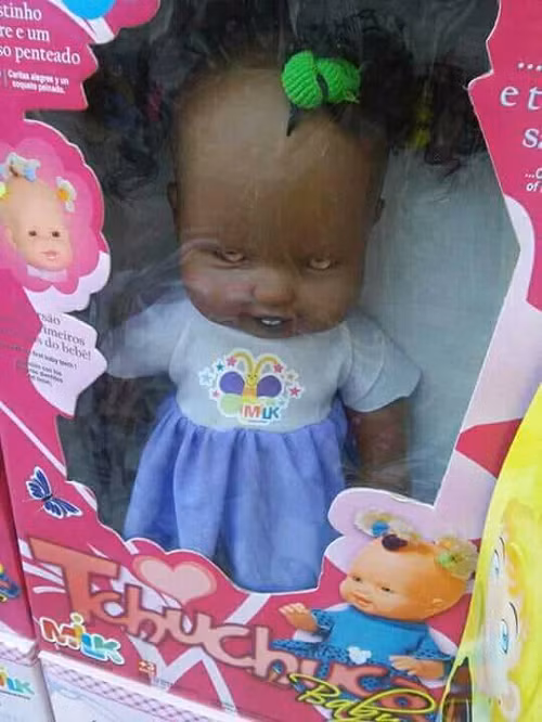 Búp bê ‘thách bé dám mua’. Búp bê thách bé dám mua.