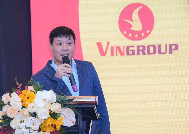 Giáo sư Vũ Hà Văn, Giám đốc khoa học Quỹ Đổi mới sáng tạo Vingroup cho biết, chương trình nhằm đảm bảo các điều kiện kinh tế để các học viện chuyên tâm đi theo con đường nghiên cứu khoa học. Giáo sư Vũ Hà Văn, Giám đốc khoa học Quỹ Đổi mới sáng tạo Vingroup cho biết, chương trình nhằm đảm bảo các điều kiện kinh tế để các học viện chuyên tâm đi theo con đường nghiên cứu khoa học.