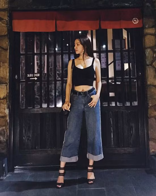 xi-ta-hot-girl-viet-me-met-do-denim-trong-street-style-tuan-qua-4