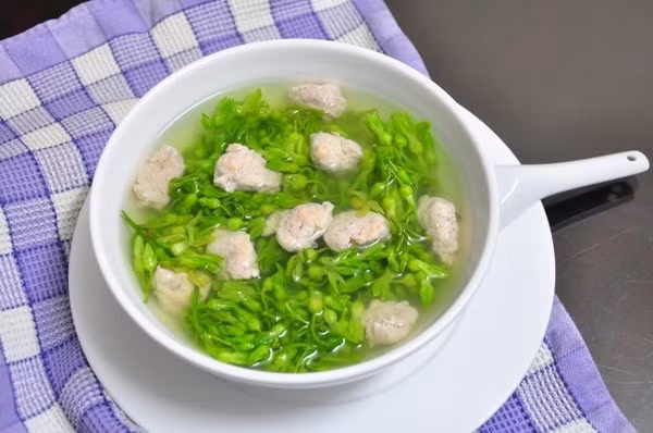 Những món ăn bổ dưỡng từ hoa thiên lý