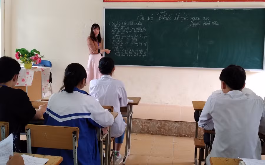 Ôn thi tại trường THPT Tủa Chùa