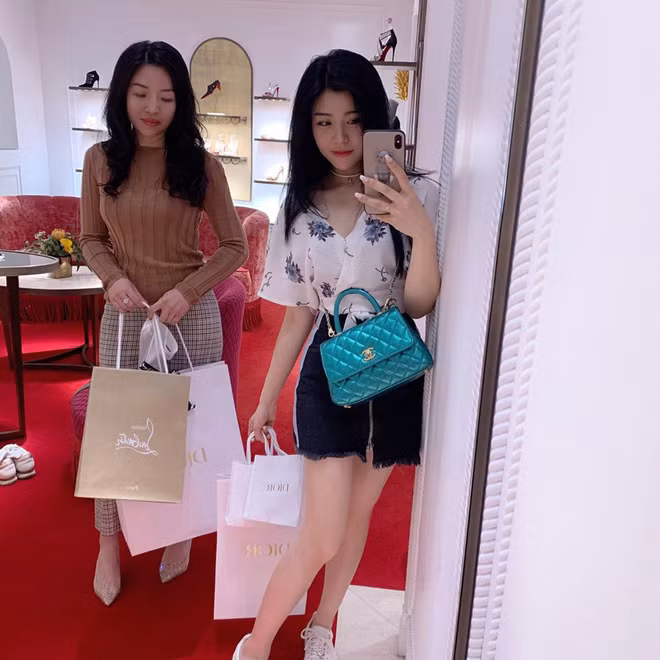 30 tuổi trẻ đẹp như gái đôi mươi, loạt ảnh mới hé lộ cuộc sống của em chồng Đông Nhi trên đất Úc-6