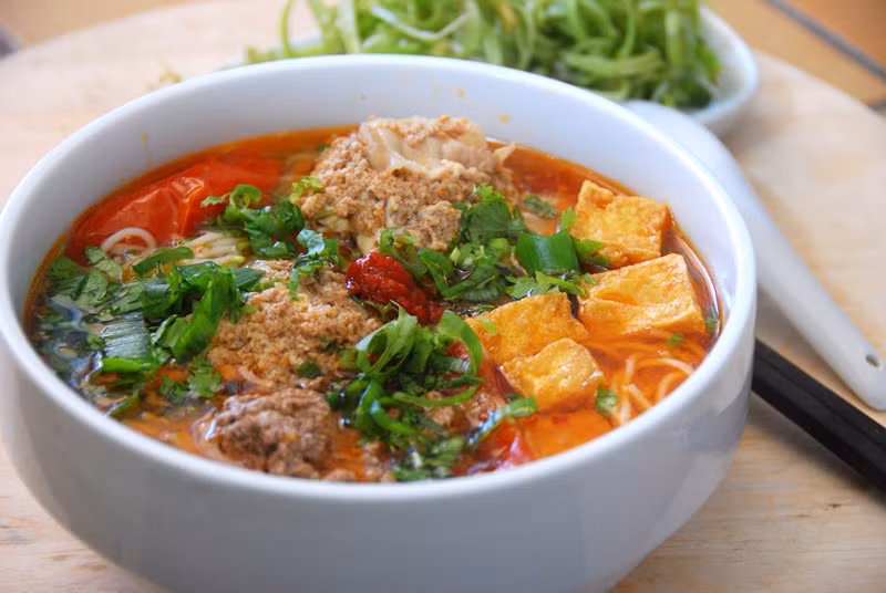nhung mon an troi cang lanh an cang ngon o ha noi hinh anh 2