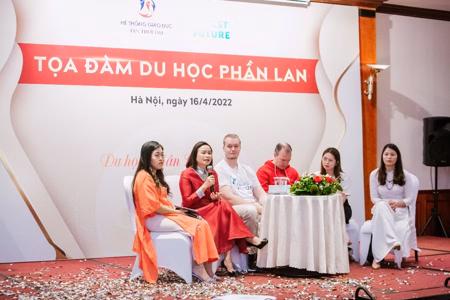 Nhà giáo Phạm Thị Lam – Chủ tịch hệ thống Giáo dục Tân Thời Đại chia sẻ lý do lựa chọn triển khai chương trình du học Phần Lan bậc THPT