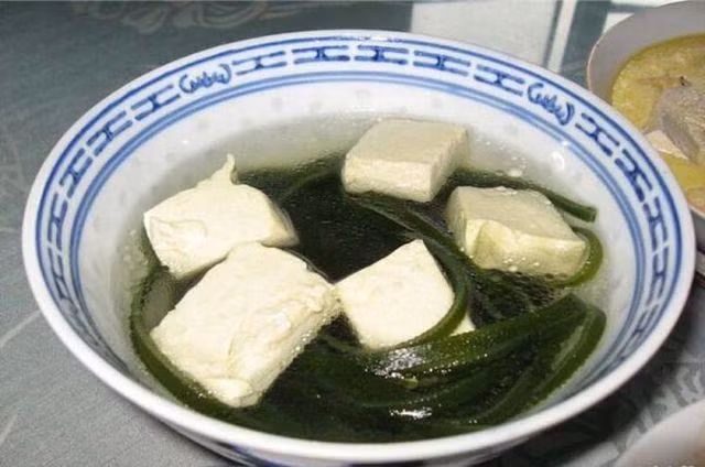 Đậu phụ ăn với những thứ này giúp kéo dài tuổi thọ, tốt hơn cả nhân sâm ảnh 5 dau phu an voi nhung thu nay giup keo dai tuoi tho, con tot hon ca nhan sam - 5