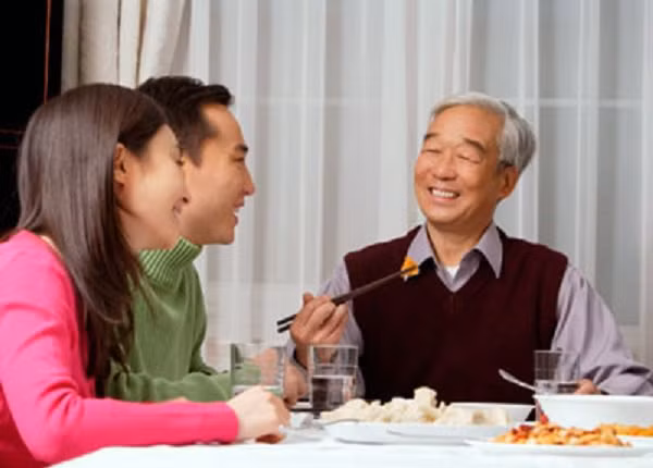 Chúc Tết nhà bạn gái, tôi giả vờ say rượu ngủ lại nhận kết cục khó tin ảnh 1 chuc tet nha ban gai, toi gia vo say ruou ngu lai nhan ket cuc kho tin - 3