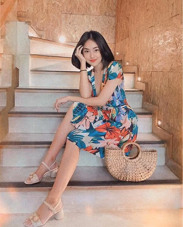 Chị em đi biển đừng quên thêm vào vali 4 món xinh xẻo này ảnh 11 mua du lich toi roi, chi em di bien dung quen them vao vali 4 mon xinh xeo nay - 11