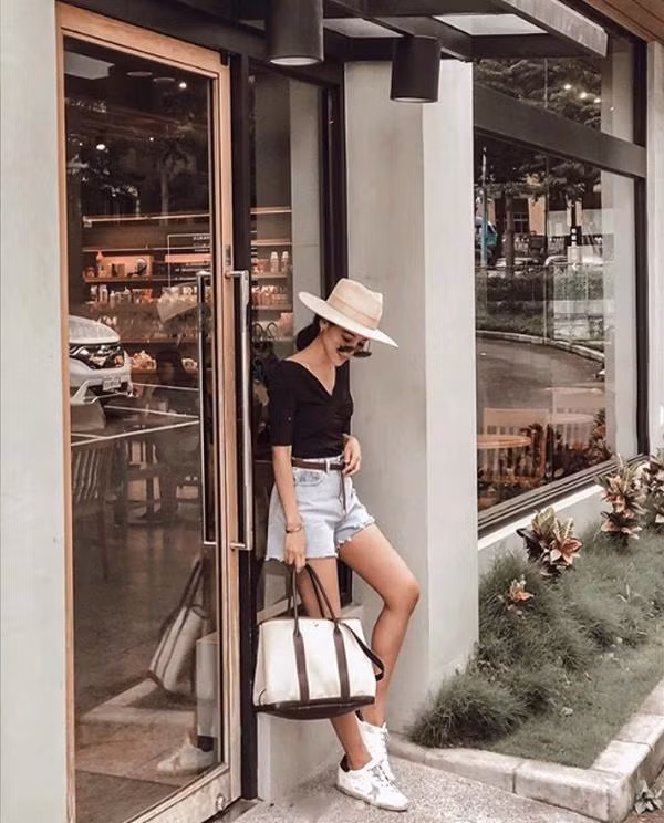 Chị em đi biển đừng quên thêm vào vali 4 món xinh xẻo này ảnh 7 mua du lich toi roi, chi em di bien dung quen them vao vali 4 mon xinh xeo nay - 7