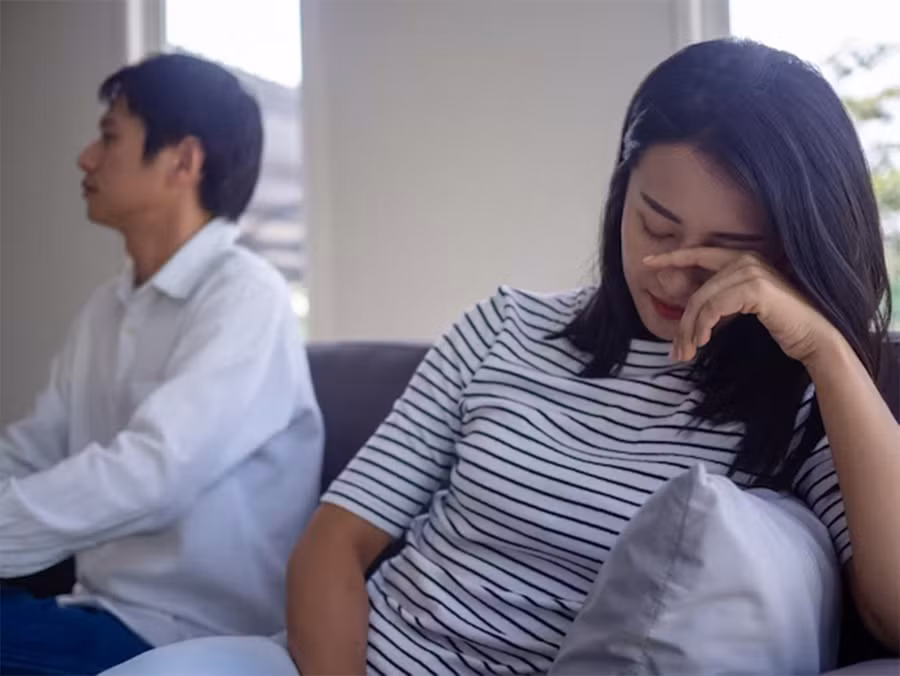 Hôn nhân là hành trình thiêng liêng và ngoại tình không có nghĩa là con đường đã kết thúc. (Ảnh: ITN). Hôn nhân là hành trình thiêng liêng và ngoại tình không có nghĩa là con đường đã kết thúc. (Ảnh: ITN).