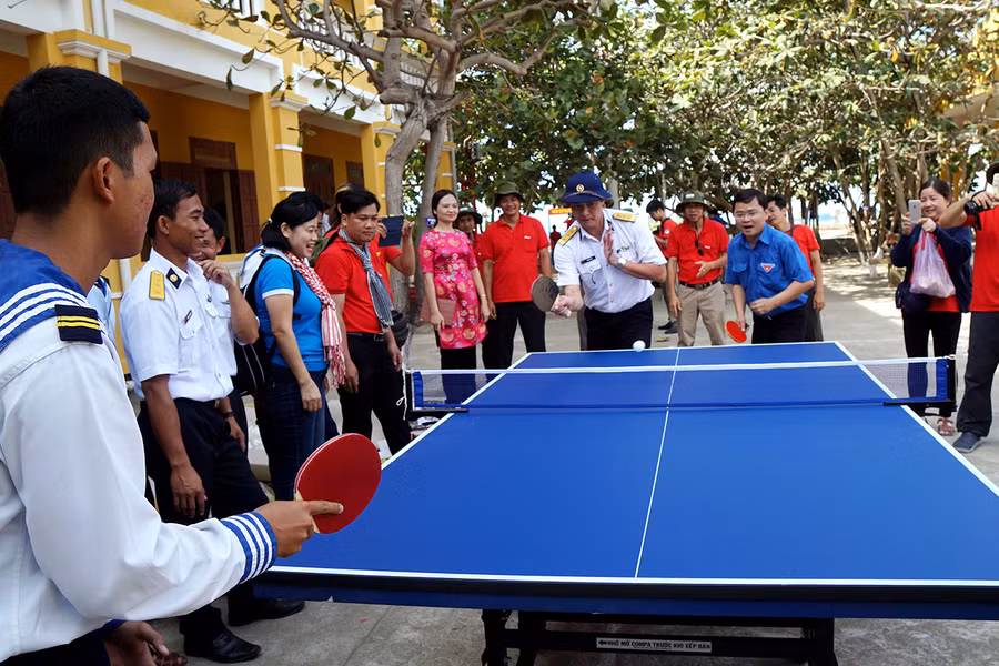 Cuộc sống ở Trường Sa qua triển lãm ảnh của tuổi trẻ ảnh 7 Cuộc sống ở Trường Sa qua triển lãm ảnh của tuổi trẻ ảnh 7