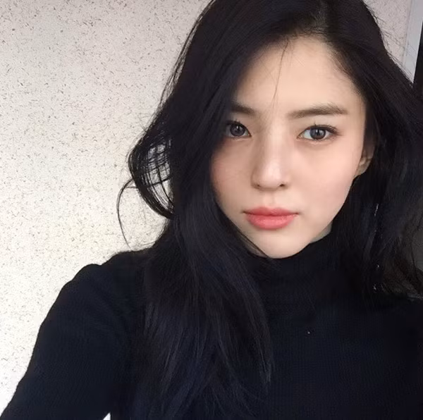 Lộ diện "tiểu mỹ nhân" sở hữu nhan sắc đẹp lấn át Song Hye Kyo ảnh 6