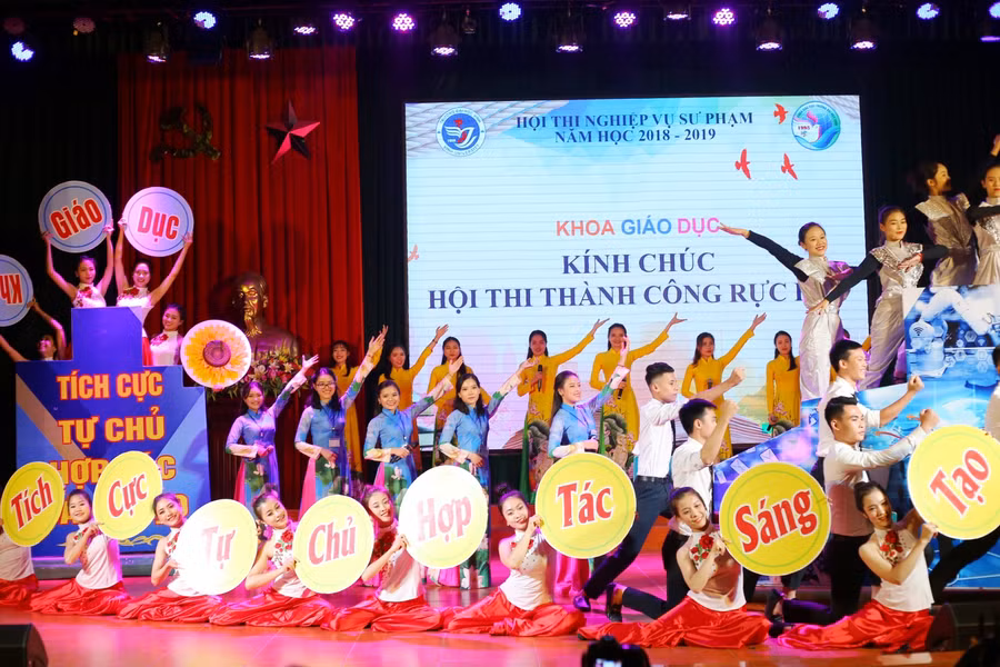 Những hoạt động của Trường đại học sư phạm - Trường Đại học Vinh.