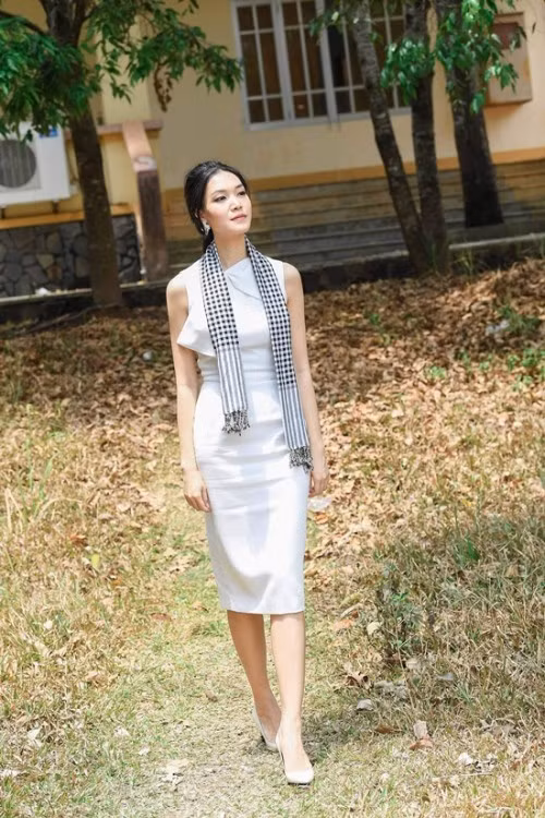 Hoa hậu Thùy Dung xuất hiện với nhan sắc không tỳ vết sau 11 năm đăng quang - Ảnh 2