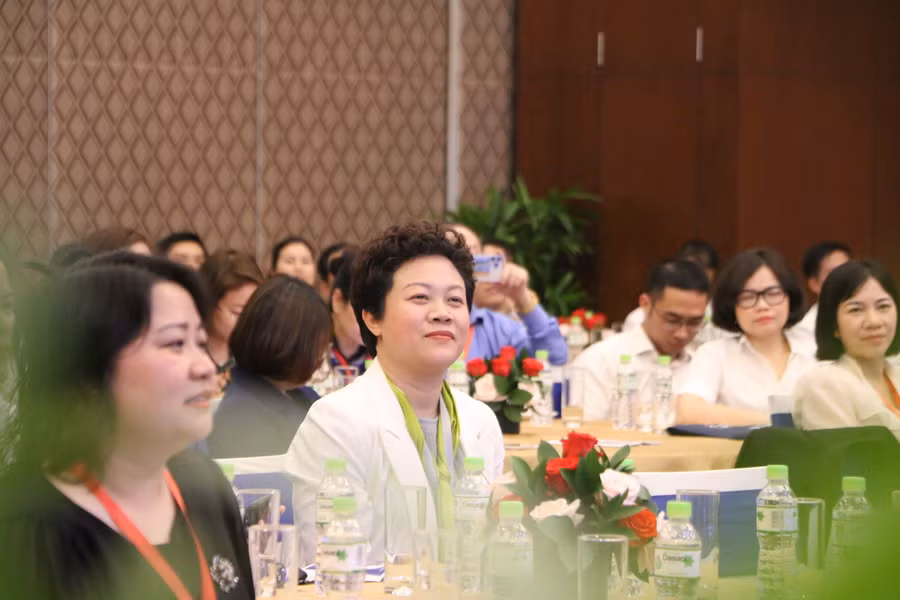 Nội dung buổi hội thảo thu hút sự tham gia nhiệt tình từ phía dưới sân khấu dành cho diễn giả.