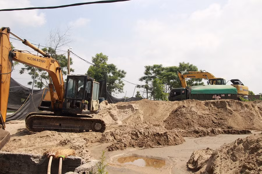 Yên Bái tập kết cát trái phép
