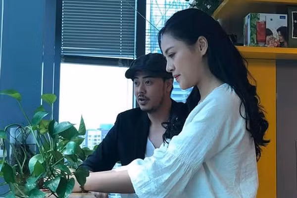 Những lần đầu tiên đầy bất ngờ và thú vị của dàn diễn viên Về nhà đi con - Ảnh 3. Những lần đầu tiên đầy bất ngờ và thú vị của dàn diễn viên Về nhà đi con - Ảnh 3.