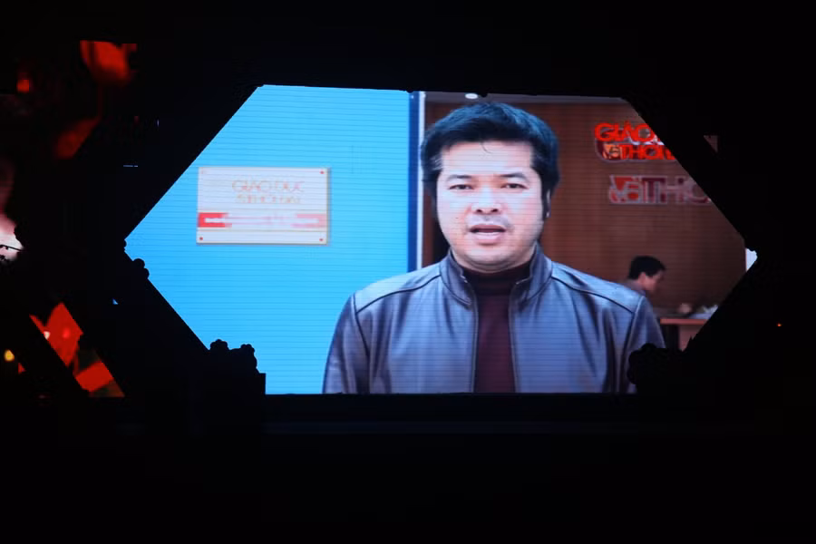 Nhà báo Nguyễn Văn Dũng, Trưởng đại diện Báo Giáo dục và Thời đại chia sẻ những hoạt động thiện nguyện của Báo giáo dục và Thời đại thuộc Văn phòng Bắc Trung Bộ thời gian qua.