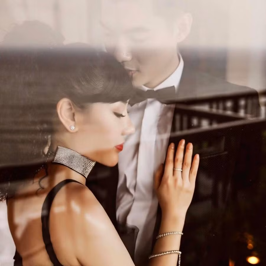 Những thông tin cực kỳ hiếm hoi về nữ doanh nhân vừa trở thành vợ Á vương Trương Nam Thành lớn hơn chồng 15 tuổi-3
