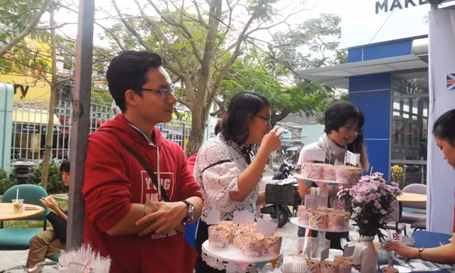  Ngoài SV VNUK, Ngày hội văn hóa Anh 2018 còn thu hút sự quan tâm của người dân TP Đà Nẵng.