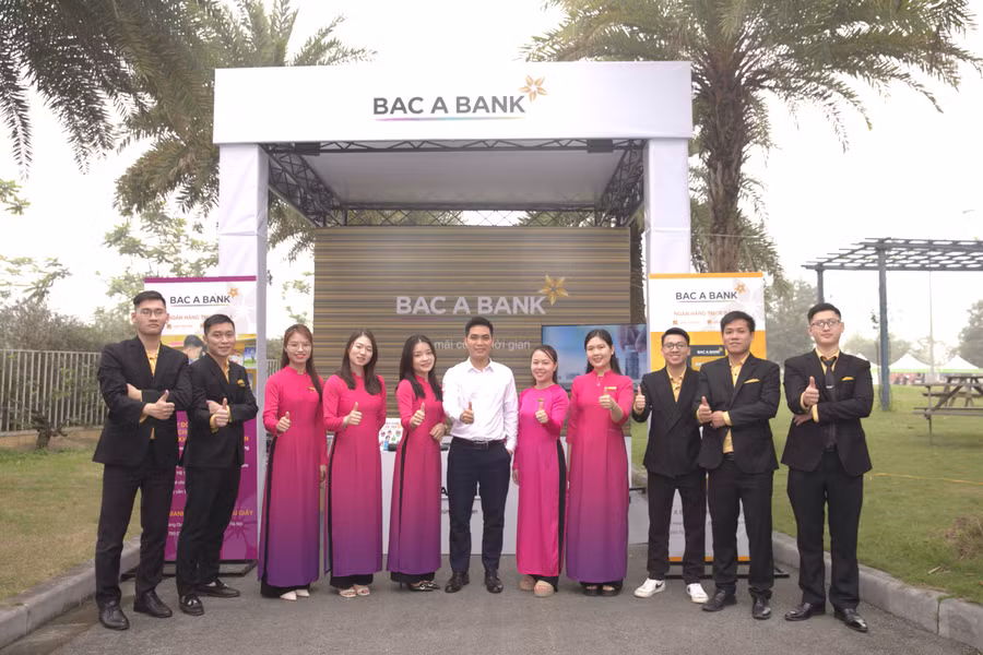 Gian hàng của BAC A BANK tại sự kiện. Gian hàng của BAC A BANK tại sự kiện.