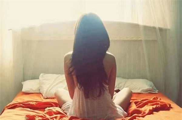  Dùng màng trinh giả dù lý do gì đi nữa cũng là lừa dối 