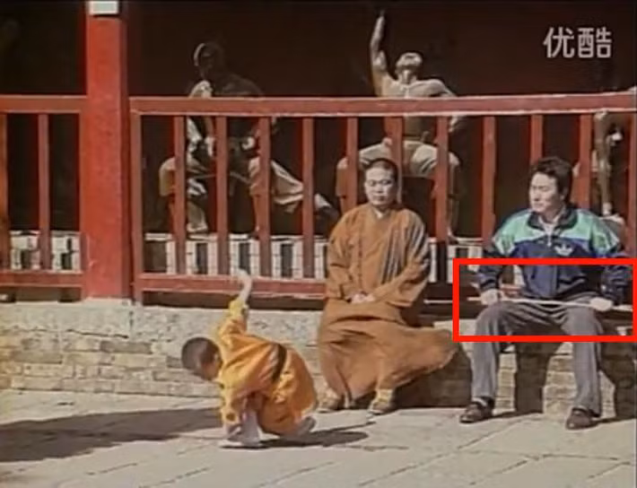 Cha Thích Tiểu Long: Thân thế khủng, là đại cao thủ Thiếu Lâm, gia sản đủ mua cả con phố sầm uất - Ảnh 3. Cha Thích Tiểu Long: Thân thế khủng, là đại cao thủ Thiếu Lâm, gia sản đủ mua cả con phố sầm uất - Ảnh 3.