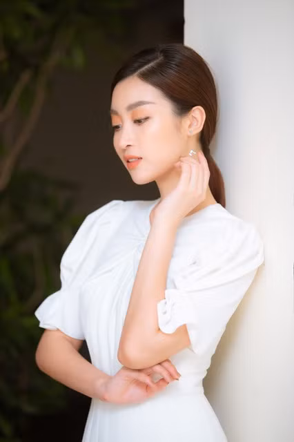 Bởi họ làm được nhiều điều mà người thường chưa chắc đã làm được.