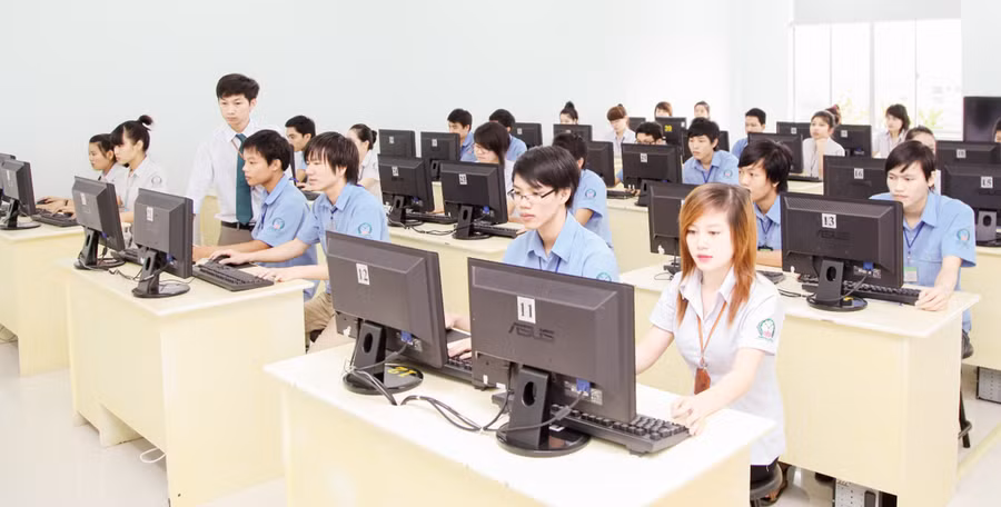 Tự chủ và tự chịu trách nhiệm trong đào tạo là yêu cầu đối với tất cả các cơ sở GD đại học trong giai đoạn tới