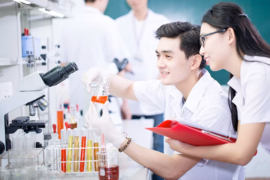 Luật Giáo dục đại học sửa đổi được kỳ vọng là đòn bẩy để cả hệ thống phát triển theo yêu cầu đổi mới Luật Giáo dục đại học sửa đổi được kỳ vọng là đòn bẩy để cả hệ thống phát triển theo yêu cầu đổi mới