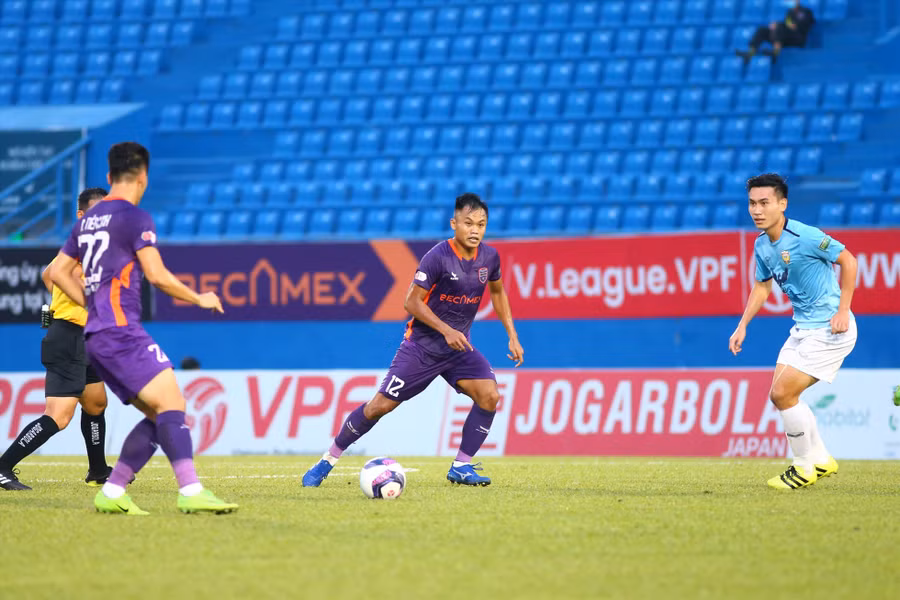 Lịch thi đấu bóng đá 28/2: 'Đại chiến' Nam Định - Hà Nội FC vòng 11 V-League