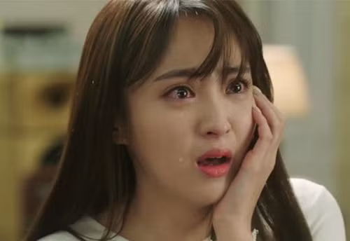 lay chong 10 nam, vo khong co chia khoa nha, chi duoc tam nuoc nong 10 phut hinh anh 1