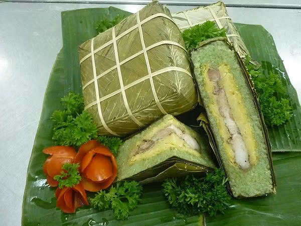 Mắc 7 bệnh này, nên tránh xa bánh chưng trong ngày Tết
