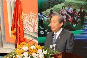 Phó Thủ tướng Thường trực Chính phủ Trương Hòa Bình phát biểu tại Lễ kỷ niệm. Ảnh VGP/Mạnh Hùng
