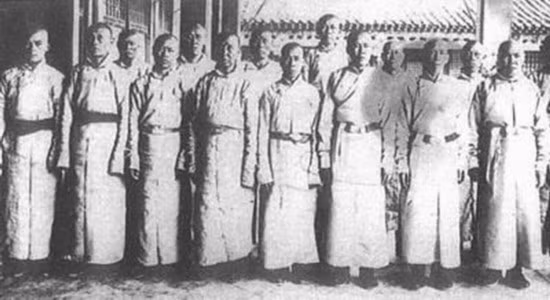 cuoc doi bi tham cua cac thai giam trung quoc hinh anh 7
