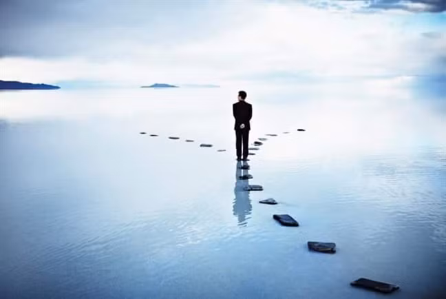 Ra tòa ly dị vì không chịu nổi chồng lười Ra toa ly di vi khong chiu noi chong luoi