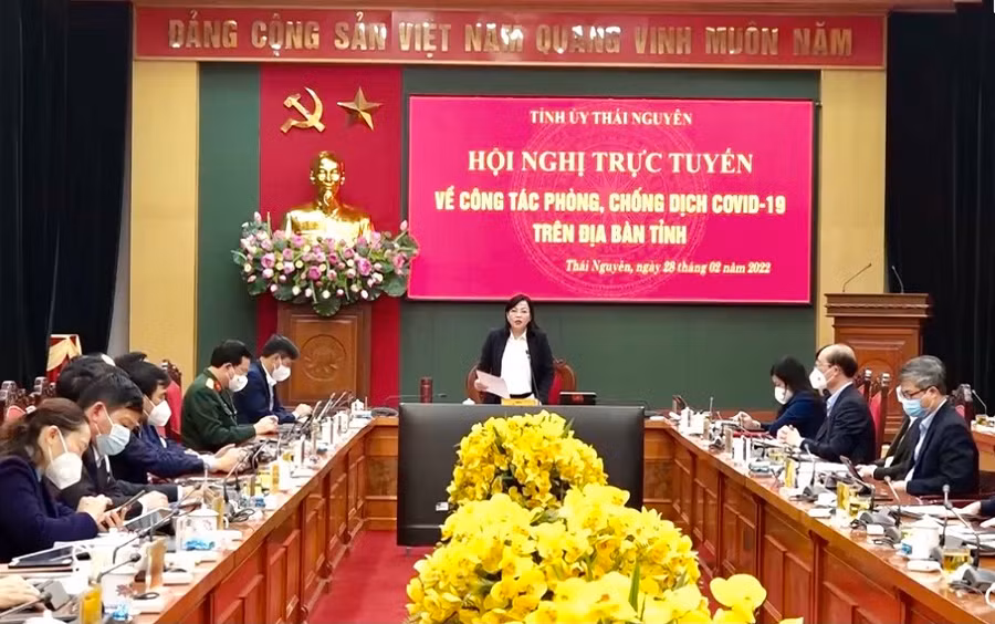 Hội nghị trực tuyến về công tác phòng, chống dịch Covid-19 được kết nối trực tuyến tới 192 điểm cầu trong toàn tỉnh, với sự tham dự của trên 3.700 đại biểu