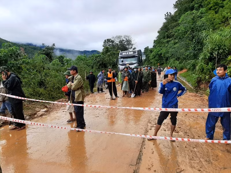 Đường cấm vận, tránh nguy hiểm