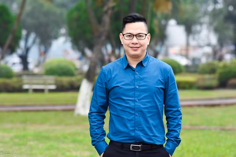 PGS.TS. Trần Thành Nam. PGS.TS. Trần Thành Nam.