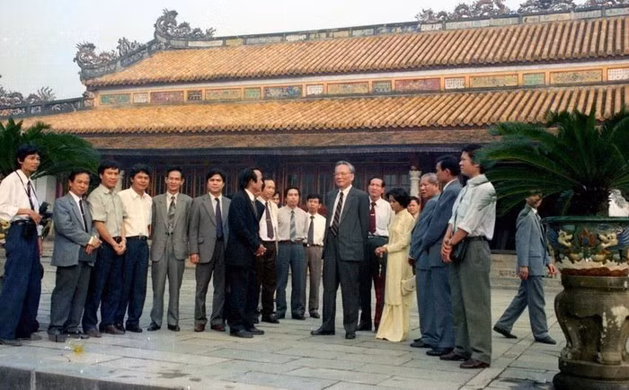 Hình ảnh về hoạt động đối nội của nguyên Chủ tịch nước Lê Đức Anh ảnh 19 Hình ảnh về hoạt động đối nội của nguyên Chủ tịch nước Lê Đức Anh ảnh 19