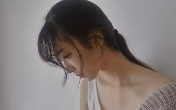 Cho chị chồng mượn điện thoại, ngay tối đó tôi bị cả nhà chồng mang ra xét xử vì tội danh mà tôi chưa bao giờ nghĩ đến-2