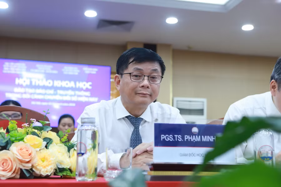 PGS.TS Phạm Minh Sơn - Giám đốc Học viện Báo chí và Tuyên truyền.