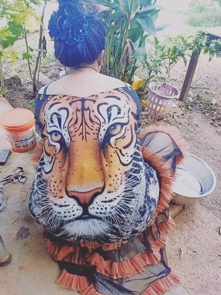 Tý nhầm.
