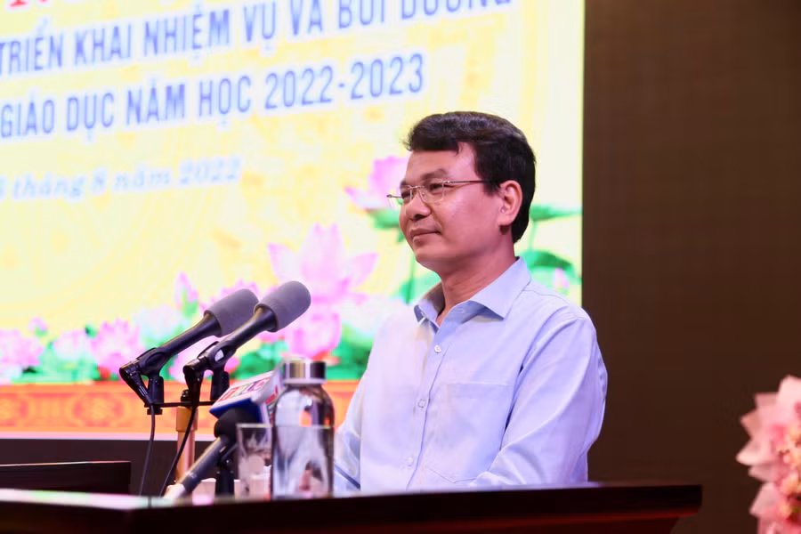 Ông Đặng Xuân Phong, Bí thư Tỉnh uỷ Lào Cai phát biểu tại Hội nghị. Ông Đặng Xuân Phong, Bí thư Tỉnh uỷ Lào Cai phát biểu tại Hội nghị.