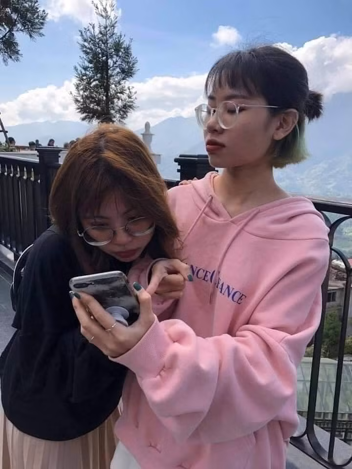 Mình chụp bạn có tâm, bạn chụp mình "hết hồn" ảnh 4