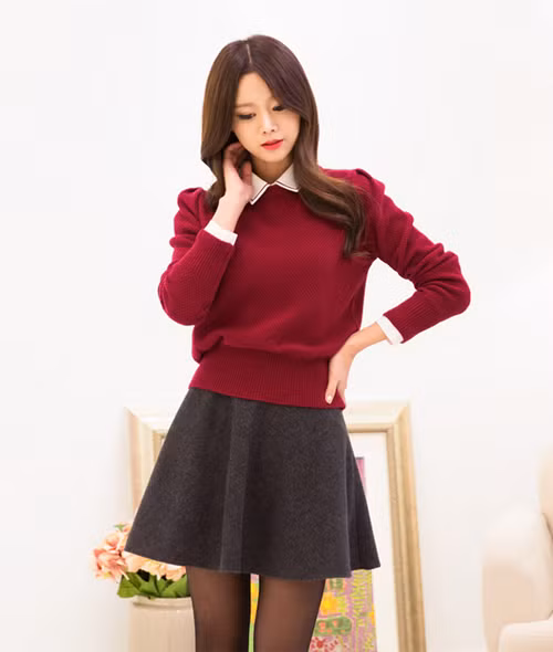 Xinh xắn năng động cùng chân váy xòe.